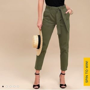 NWT Lulu’s Leo Olive Green Tie-Waist Cropped Pants